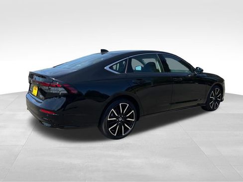New 2026 Honda Accord Touring image 8