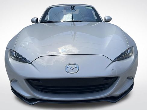 Certified 2023 MAZDA MX-5 Miata Grand Touring w/ Appearance Package RWD image 3