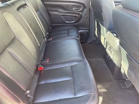 Used 2024 Nissan Titan PRO-4X w/ Pro-4x Convenience Package image 25