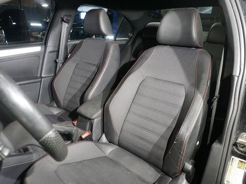Used 2012 Volkswagen Jetta GLI FWD image 10