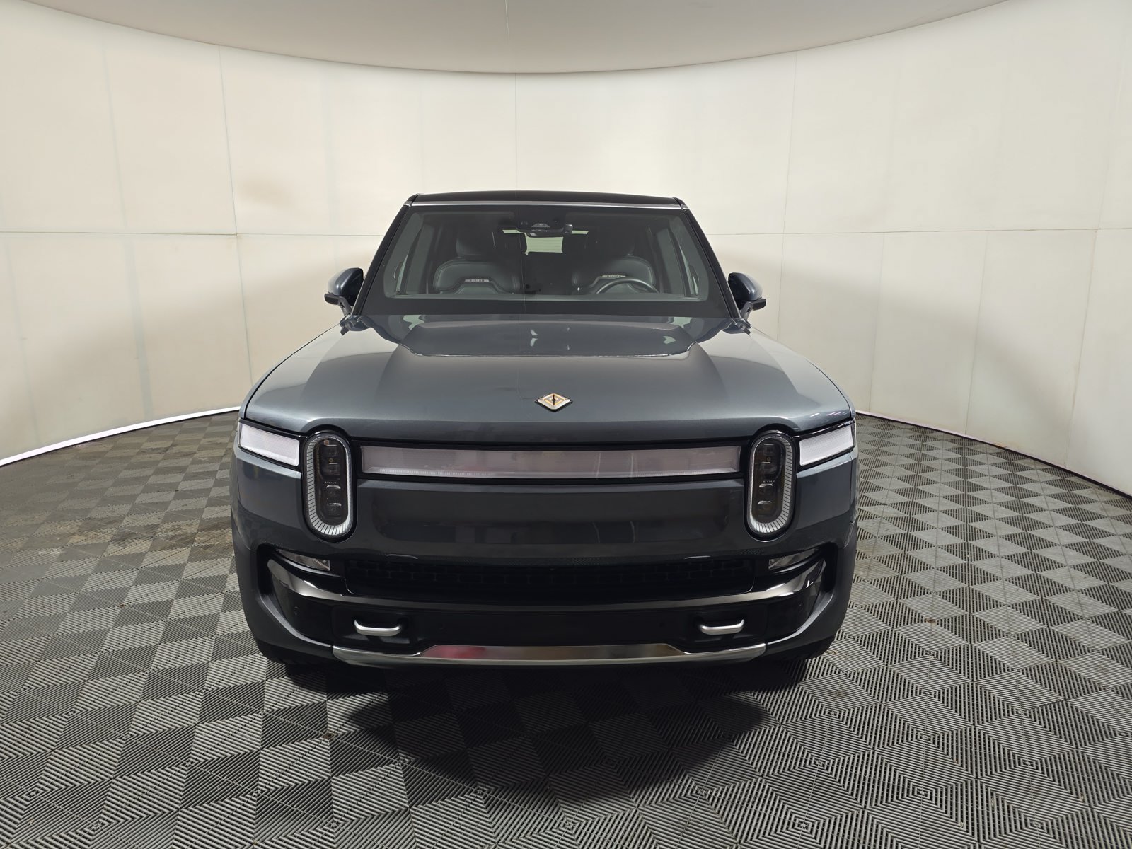Used 2022 Rivian R1S Launch Edition Quad AWD/4WD image 8