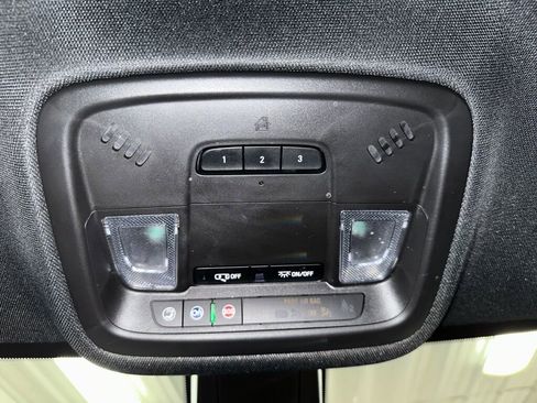 Certified 2023 Chevrolet Traverse RS w/ LPO, Floor Liner Package image 19