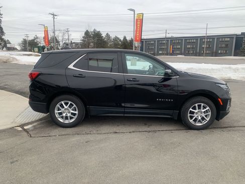 Used 2023 Chevrolet Equinox LT image 8