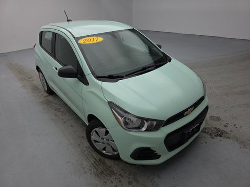 Used 2017 Chevrolet Spark LS image 2