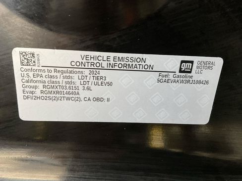 Used 2024 Buick Enclave Essence w/ Experience Buick Package AWD/4WD image 24