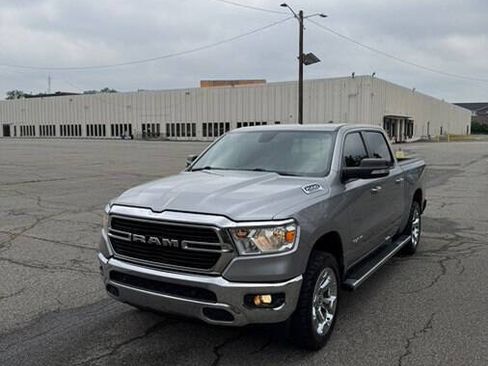 Used 2019 RAM 1500 Big Horn AWD/4WD image 2