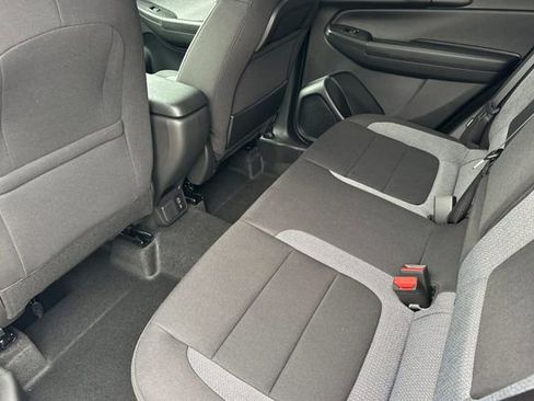 New 2026 Chevrolet TrailBlazer LT w/ Convenience Package AWD/4WD image 16