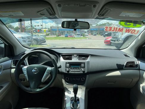Used 2015 Nissan Sentra S FWD image 12