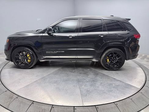Used 2018 Jeep Grand Cherokee Trackhawk AWD/4WD image 8