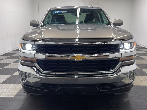 Used 2017 Chevrolet Silverado 1500 LT w/ All Star Edition AWD/4WD image 22