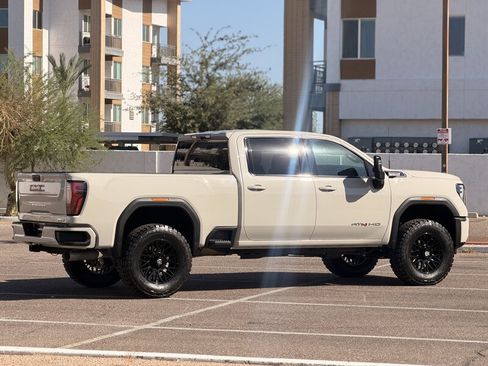 Used 2026 GMC Sierra 2500 AT4 AWD/4WD image 5