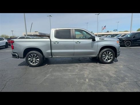 Used 2023 Chevrolet Silverado 1500 RST AWD/4WD image 9
