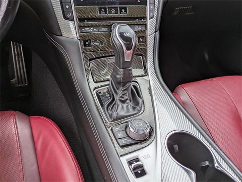 Used 2017 INFINITI Q60 Red Sport 400 image 17