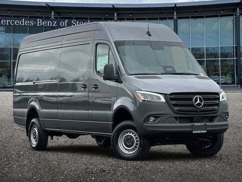 New 2026 Mercedes-Benz Sprinter 2500 image 2
