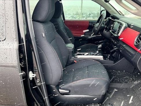 Used 2023 Toyota Tacoma SR5 image 29