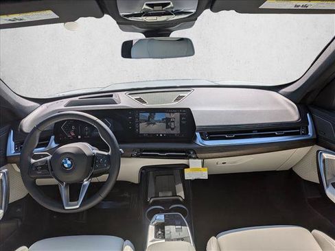 New 2026 BMW X1 xDrive28i w/ Technology Package AWD/4WD image 15