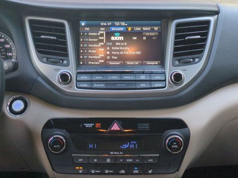 Used 2017 Hyundai Tucson SE Plus FWD image 15