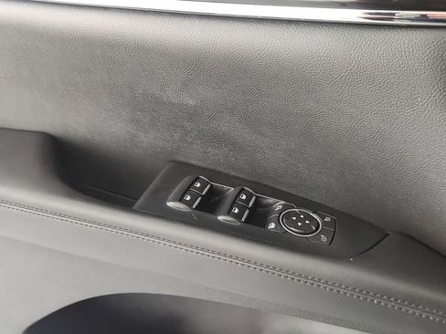 Used 2022 Lincoln Nautilus Reserve w/ Luxury Package image 14