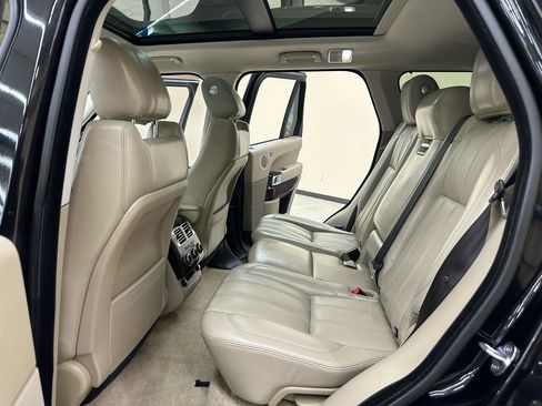 Used 2014 Land Rover Range Rover HSE AWD/4WD image 35
