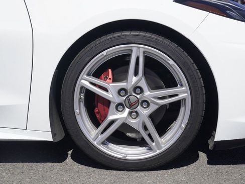 Used 2021 Chevrolet Corvette Stingray Coupe w/ 1LT image 10