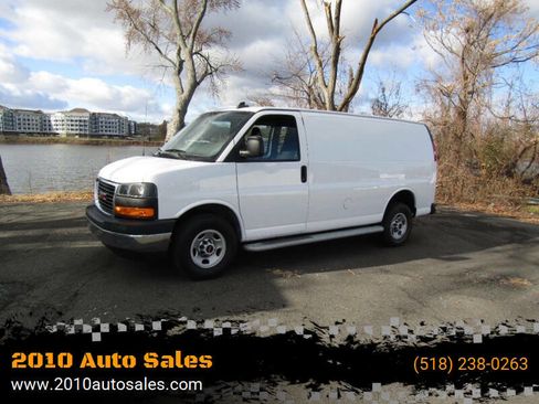 Used 2023 GMC Savana 2500 w/ Driver Convenience Package image 1