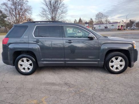 Used 2011 GMC Terrain SLE w/ Convenience Package FWD image 4