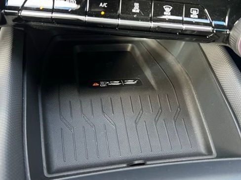 New 2026 Chevrolet Equinox EV RS image 30