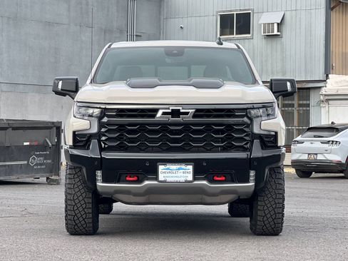 New 2026 Chevrolet Silverado 1500 ZR2 w/ LPO, Dark Essentials Package image 10