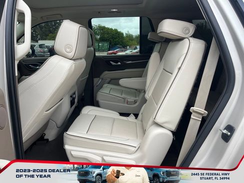 Used 2022 GMC Yukon Denali image 11