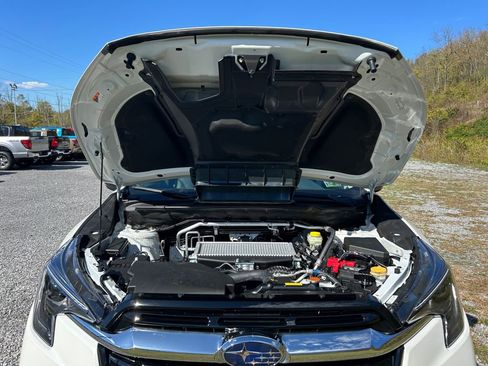 New 2025 Subaru Ascent Limited image 31