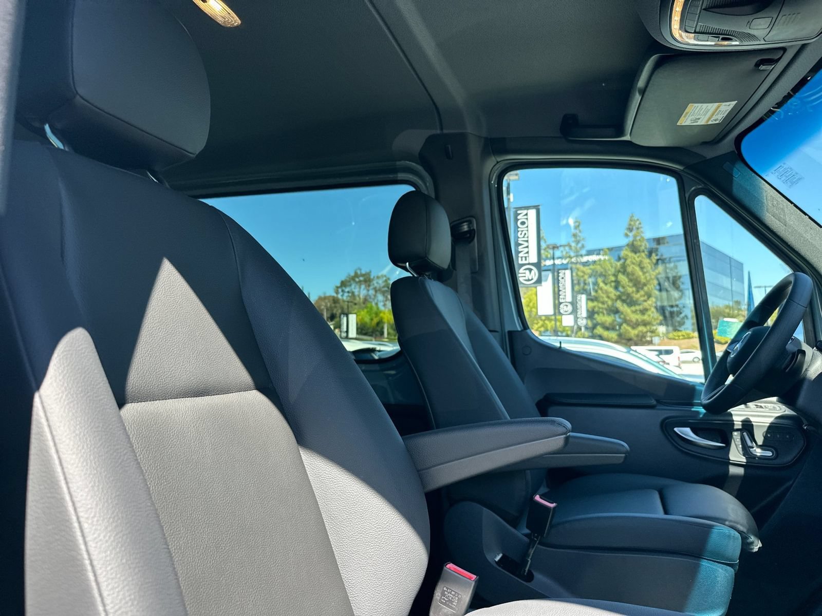 New 2026 Mercedes-Benz Sprinter 2500 image 18