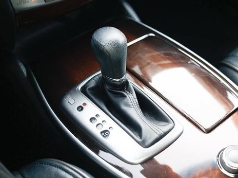 Used 2014 INFINITI QX60 AWD Hybrid w/ HEV Deluxe Touring Package image 18