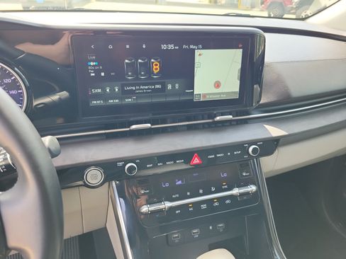 Used 2022 Kia Carnival SX FWD image 21