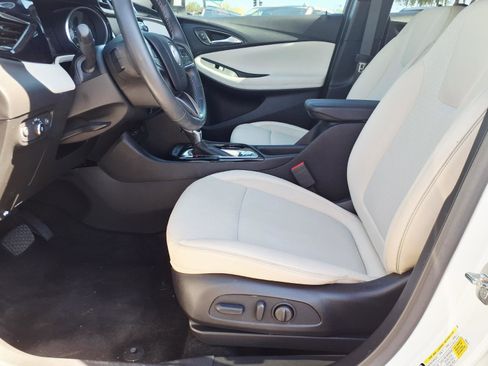 Used 2023 Buick Encore GX Select FWD image 20