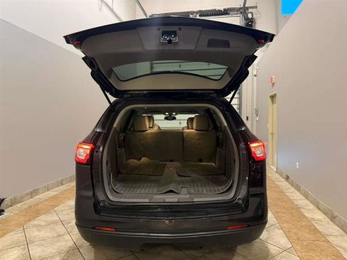 Used 2016 Chevrolet Traverse LS image 31