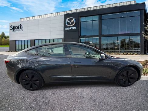 Used 2025 Tesla Model 3 Long Range RWD image 2