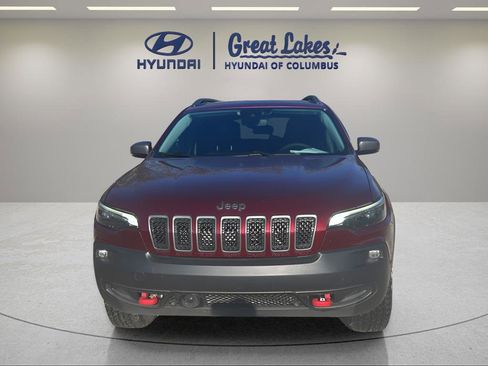 Used 2021 Jeep Cherokee Trailhawk w/ Premium Leather Package AWD/4WD image 8