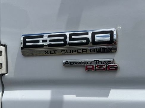 Used 2014 Ford E-350 and Econoline 350 XLT RWD image 43