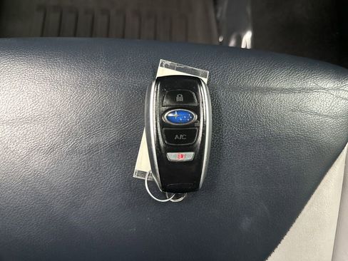 Used 2021 Subaru Crosstrek Hybrid w/ Moonroof Package w/Navigation AWD/4WD image 39