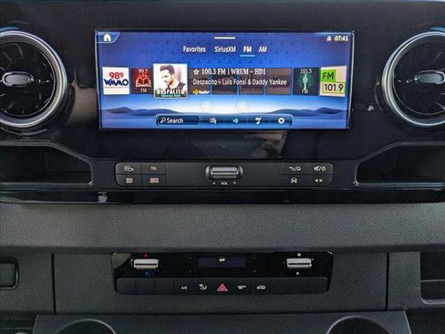 New 2025 Mercedes-Benz Sprinter 2500 image 12