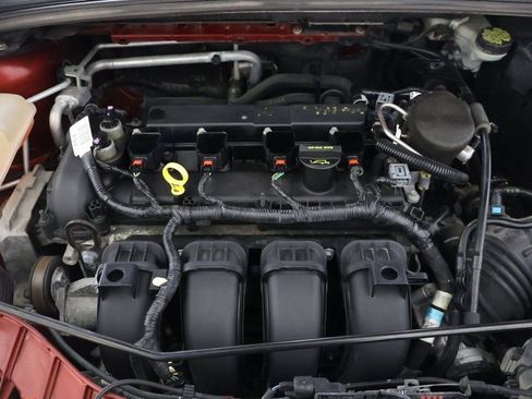 Used 2014 Ford Focus SE w/ Equipment Group 201A image 27