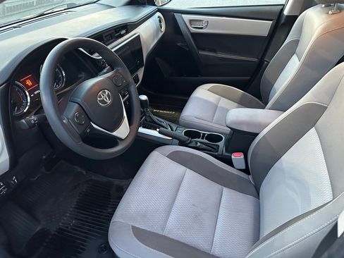 Used 2019 Toyota Corolla L image 8