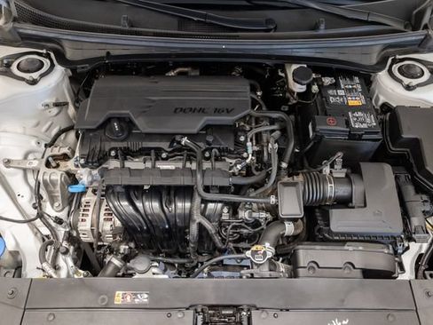 Used 2025 Kia K4 FWD image 3