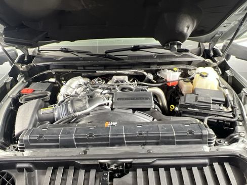 Certified 2025 GMC Sierra 3500 Denali Ultimate AWD/4WD image 31