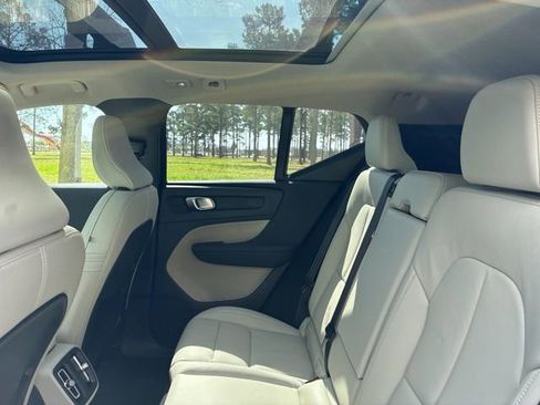 New 2026 Volvo XC40 B5 Plus w/ Protection Package Premier image 22