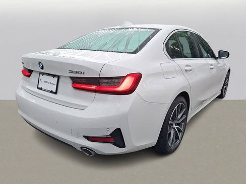 Used 2020 BMW 330i xDrive Sedan w/ Premium Package AWD/4WD image 4