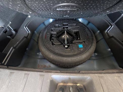 Used 2012 Hyundai Elantra FWD image 24