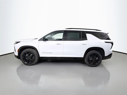 New 2026 Chevrolet Traverse RS w/ LPO, Floor Liner Package AWD/4WD image 8