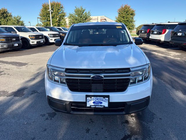 Used 2024 Ford Maverick Lariat FWD image 2