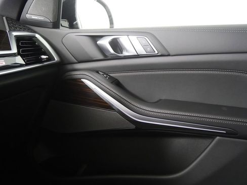 New 2026 BMW X5 xDrive40i w/ M Sport Package image 41